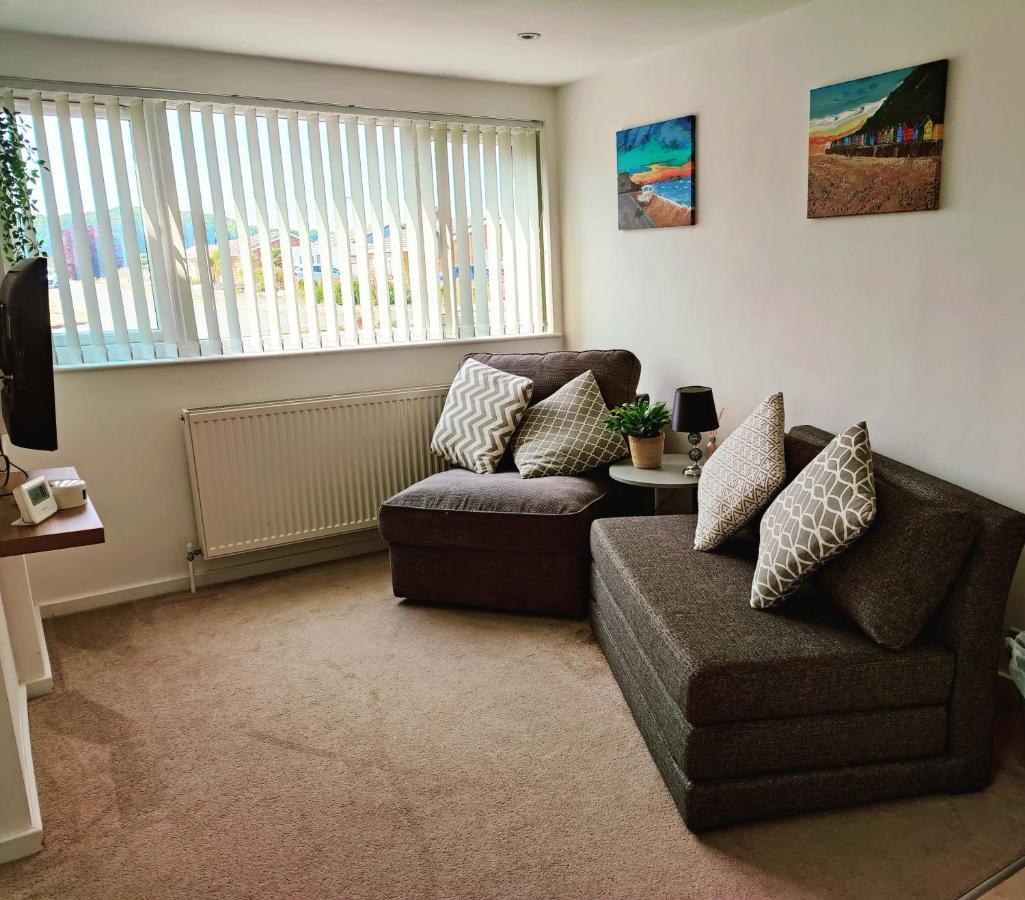 *Close To Beach* One Bedroom Suite With Parking Overstrand Extérieur photo